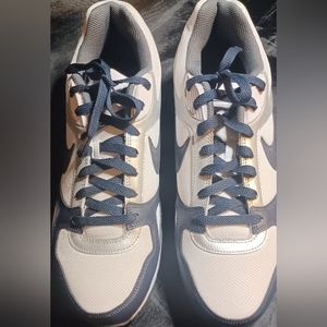 Nike Air Max Size 11